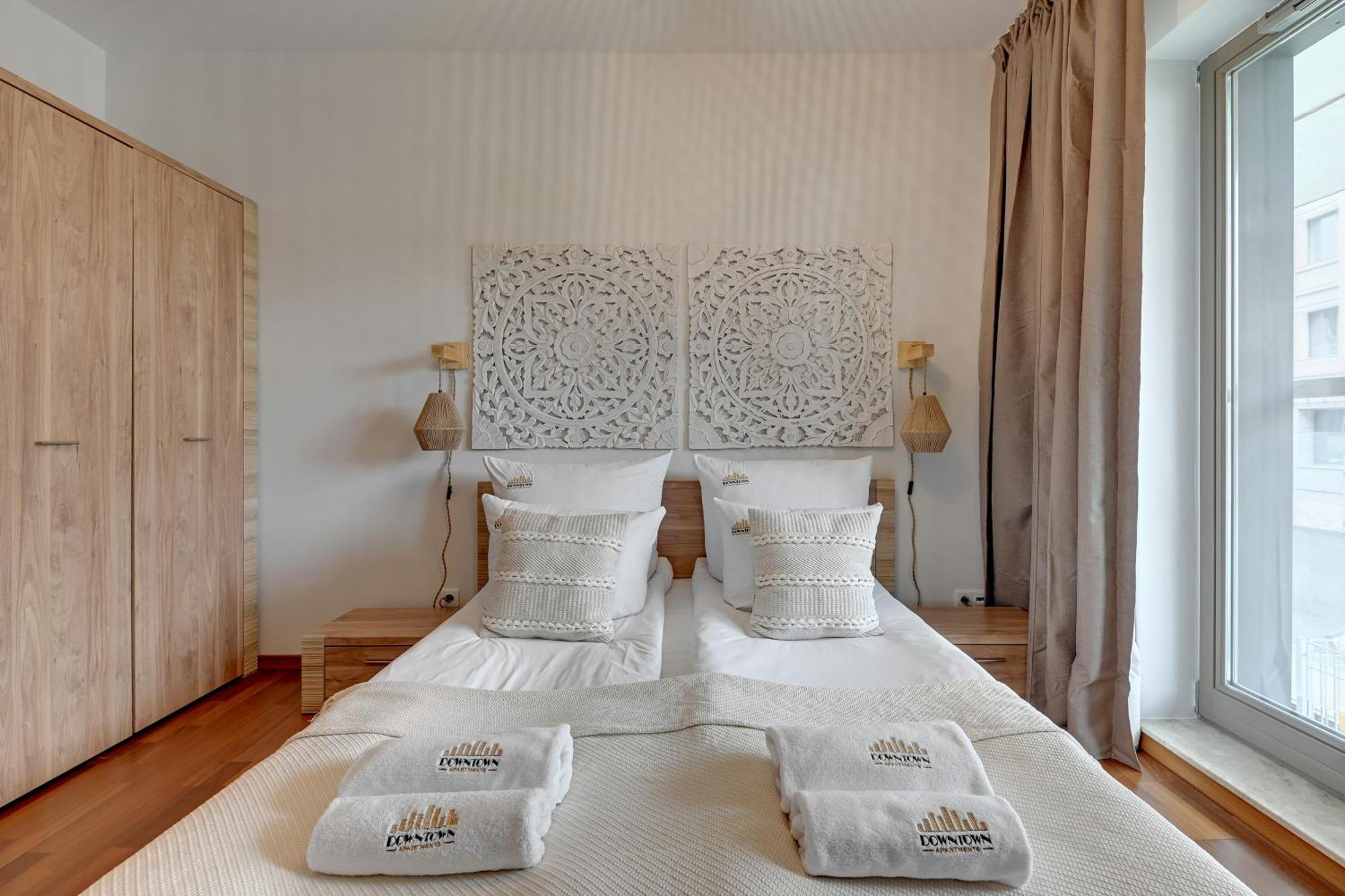 Waterlane Riverside - Spa, Pool, Gym & Parking By Downtown Apartments Gdansk Dış mekan fotoğraf