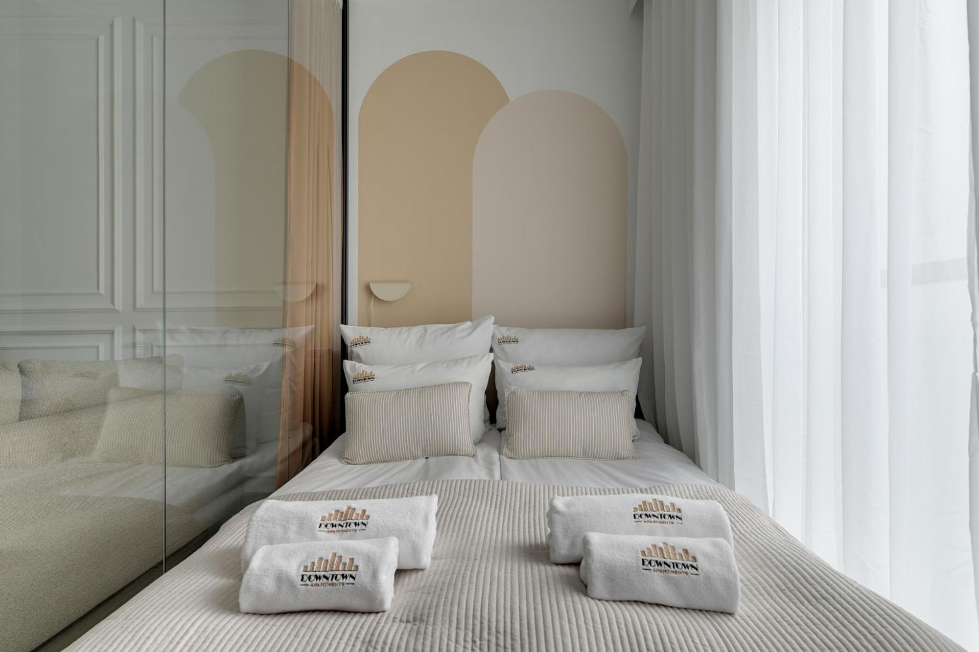 Waterlane Riverside - Spa, Pool, Gym & Parking By Downtown Apartments Gdansk Oda fotoğraf