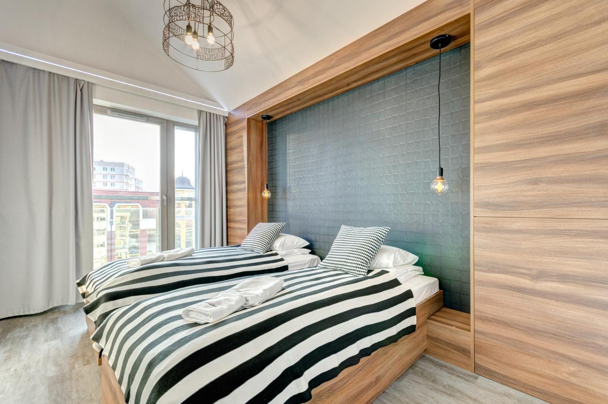 Waterlane Riverside - Spa, Pool, Gym & Parking By Downtown Apartments Gdansk Oda fotoğraf