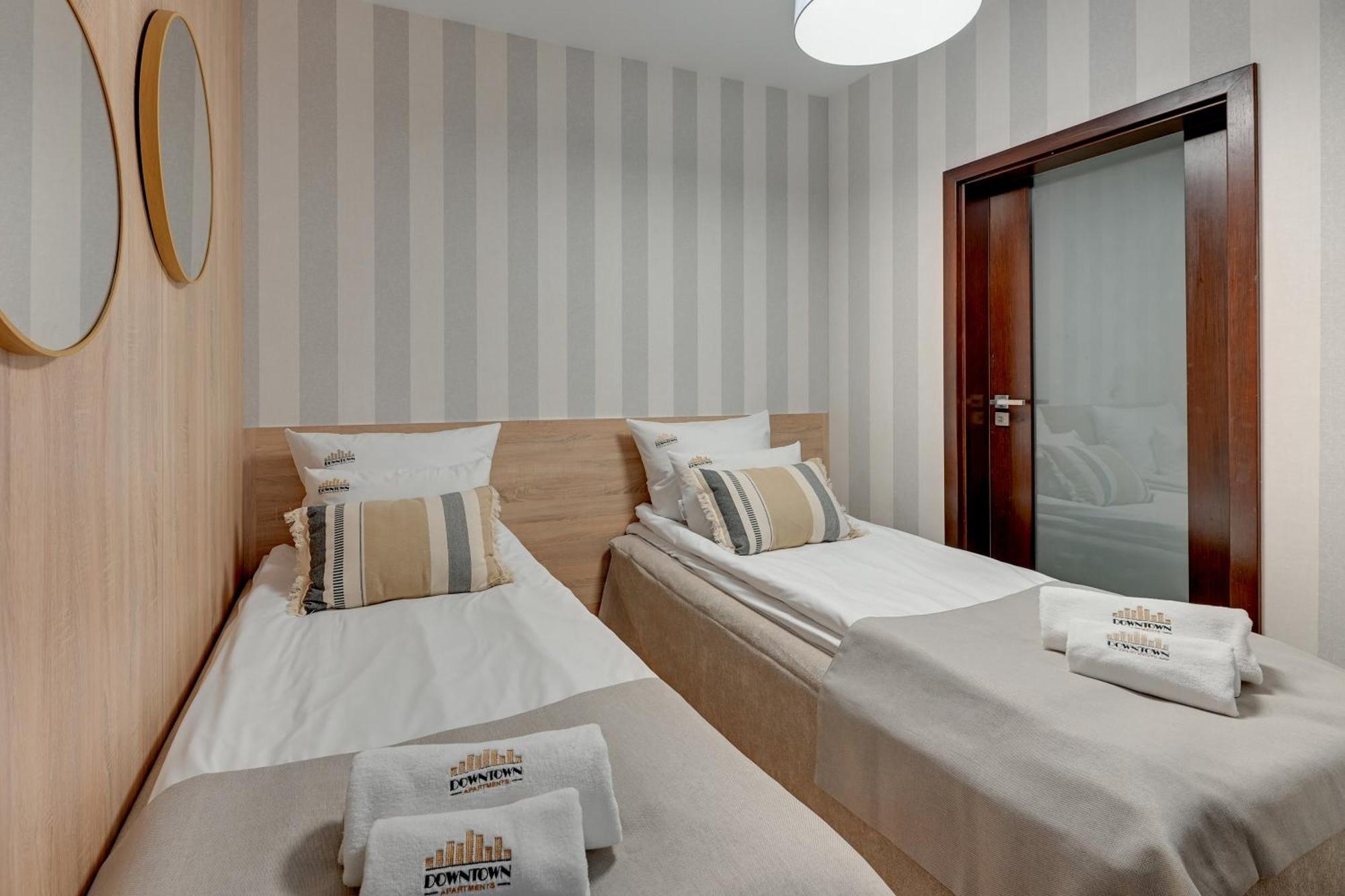 Waterlane Riverside - Spa, Pool, Gym & Parking By Downtown Apartments Gdansk Oda fotoğraf