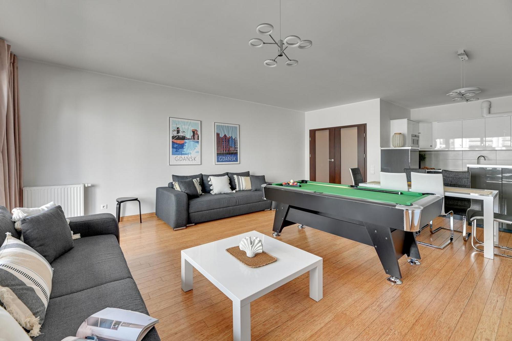 Waterlane Riverside - Spa, Pool, Gym & Parking By Downtown Apartments Gdansk Dış mekan fotoğraf